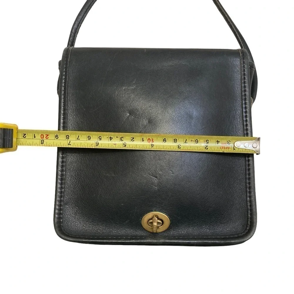 Coach vintage black leather compact pouch crossbody bag